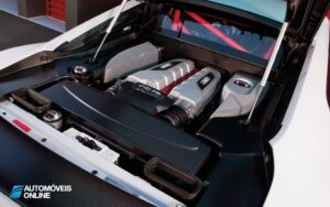 Audi R8 GT engine