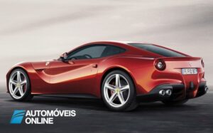 New Ferrari F12 Berlinetta perfil traseiro esquerdo