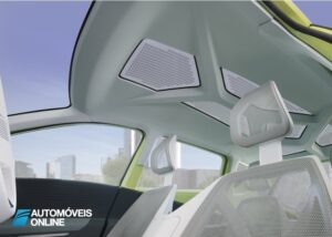 Toyota FT CH Concept car interior tecto