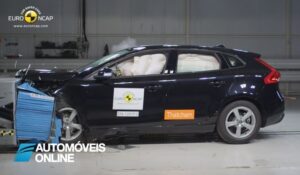 Testes Euro NCAP 2013 Volvo V40 embate frente