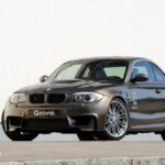 BMW Série 1M ultrapassa os 300 km/h