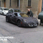Lindo embora Camuflado! Alfa Romeo 4C apanhado em Turim