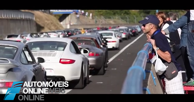 Vídeo! Comemorações do Porsche 911 em França