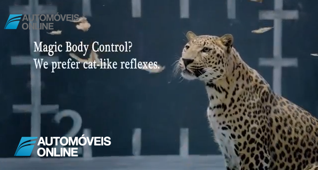 Guerra Jaguar vs Mercedes! Campanha de publicidade, vídeo - Jaguar come galinha da Mercedes