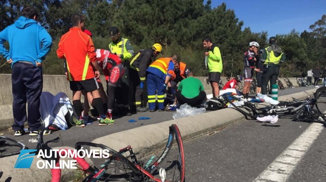 Ciclistas brutalmente atropelados por jipe na Galiza