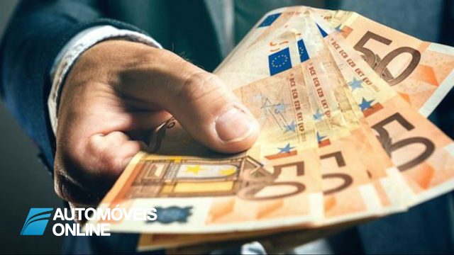 Pagamentos em dinheiro vivo de valor superior a 3 mil euros é proibido