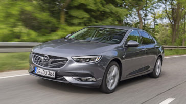 Opel Insignia com novas motorizações