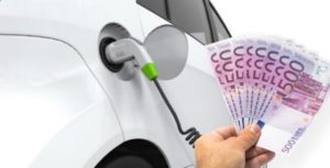 Governo aumenta incentivo para compra de carro eléctrico